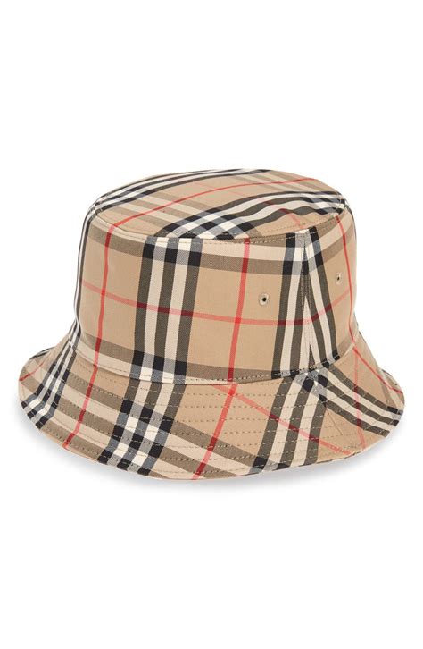 burberry inspired bucket hat.